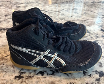 Used Wrestling Shoe Size K11